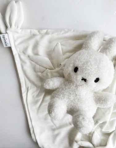 white plush miiffy